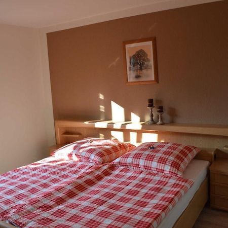 Ferienwohnung Schmidt, 95131 Rhauderfehn Buitenkant foto