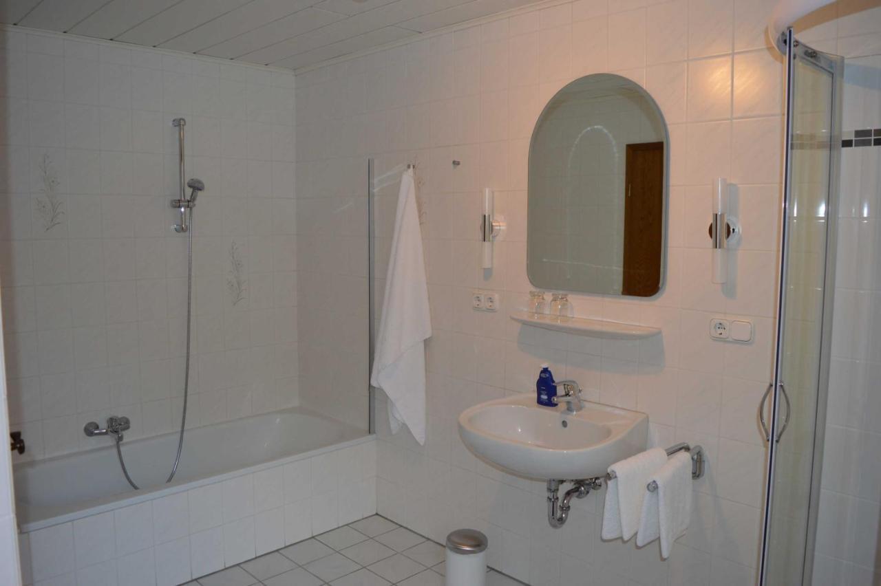 Ferienwohnung Schmidt, 95131 Rhauderfehn Buitenkant foto