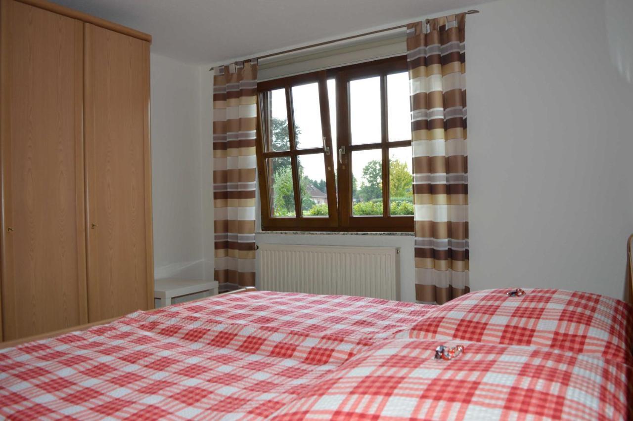 Ferienwohnung Schmidt, 95131 Rhauderfehn Buitenkant foto